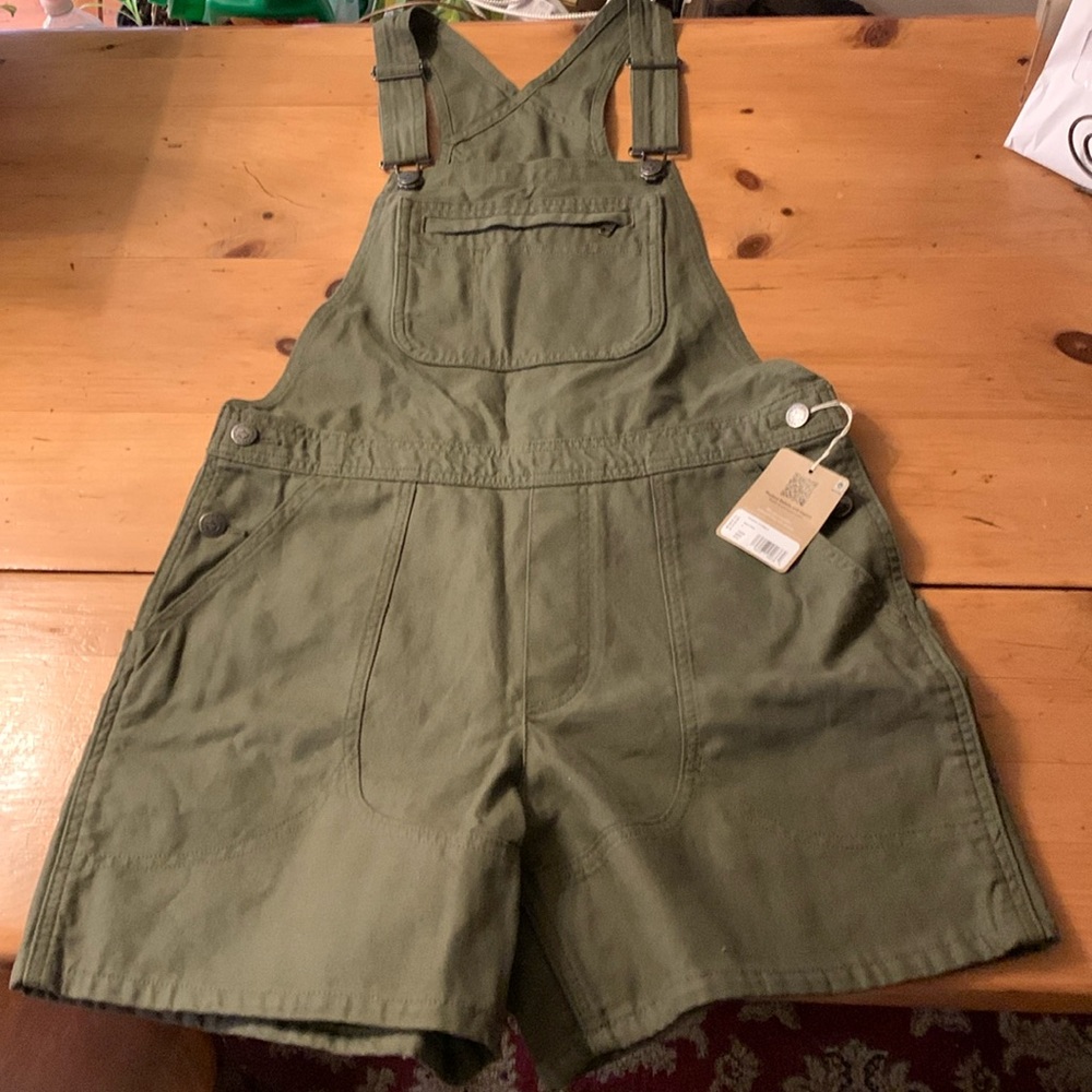NWT- Patagonia- Short Overalls - Forest Green- Medium